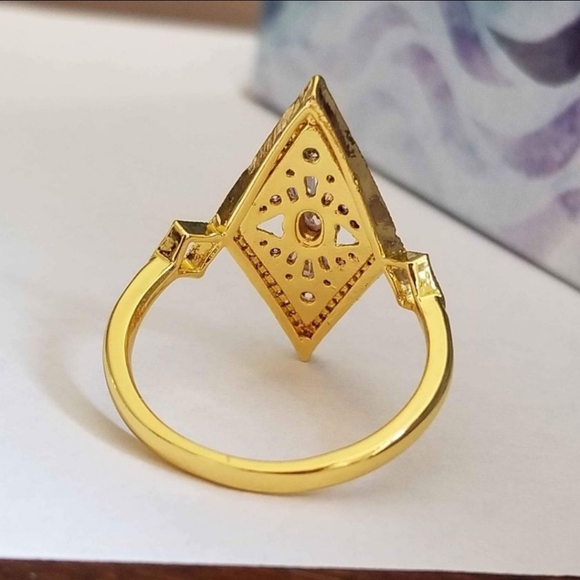 New 18K Gold Plated Lozenge Shaped Diamond Ring for Women - Picture 6 of 7